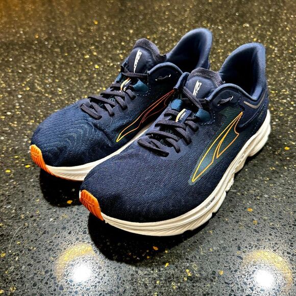 Altra Torin 6 Running Shoes. Navy. Size 7.5. - Picture 1 of 10